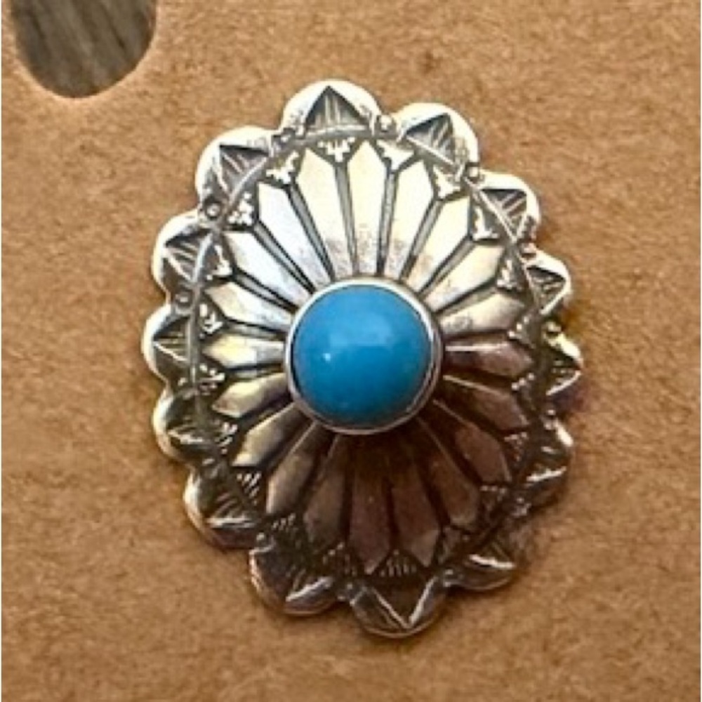 ❤️ Native American Artisan Concho Stud Turquoise Earrings Sterling New Mexico - Picture 8 of 10